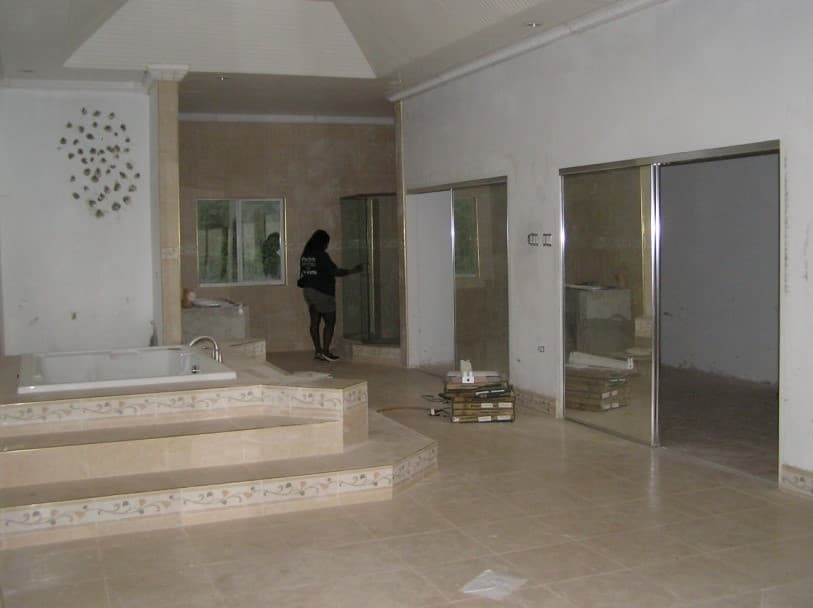 Residential Development For Efosa Airhunmwunde Lot